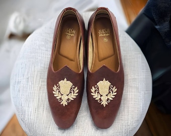 Herrbruna veganska läderloafers från Mojdi, handbroderade zardozi-brudgumsskor, indiska etniska skor