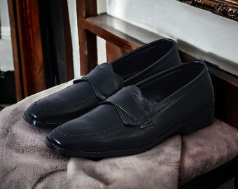 Mocassini brogue da uomo in ecopelle nera, realizzati a mano / Scarpe eleganti da uomo