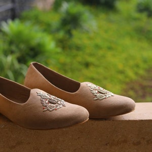 Ethnic Men Golden Beige Mojdi Suede Men Mojdi with Hand Embroidery Zardozi Loafers Slip ons Handmade Indian Men Golden Shoes Groom Shoes