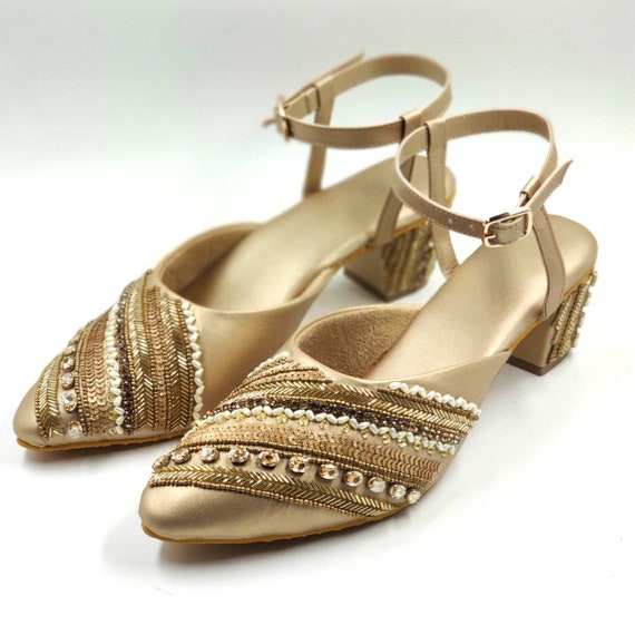 Buy Mochi Women Black Ethnic Sandals Online | SKU: 40-56-11-36 – Mochi Shoes