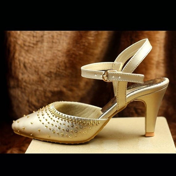 Sturdy FG Women Gold Heels - Buy Sturdy FG Women Gold Heels Online at Best  Price - Shop Online for Footwears in India | Flipkart.com