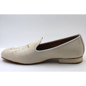 Men's Handmade Cream Embroidered Loafers, Indian Groom Shoes image 4