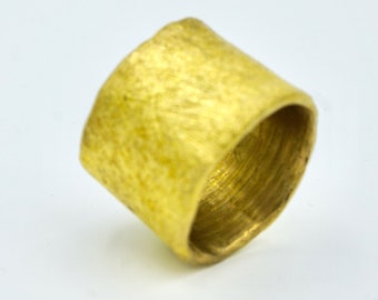 brass wide ring,brass sculpted  ring, gold band ring , brass uniquely designed  ring, wedding ring, hammered  ring