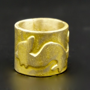 Golden Seahorse Ring