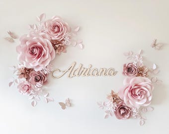Rosa Papierblumen-Wand-Dekor, Kinderzimmer-Namensschild, Baby-Mädchen-Raum