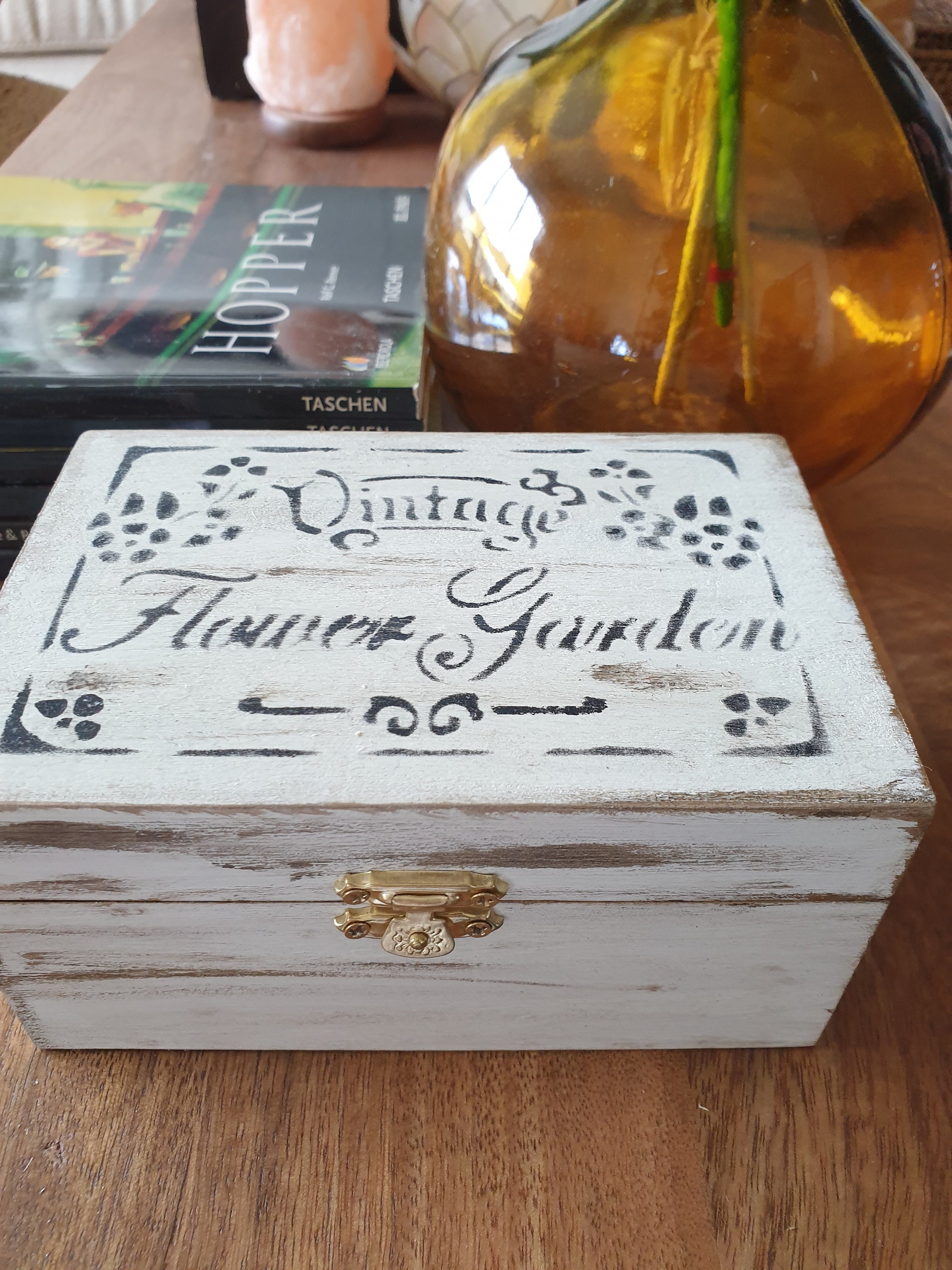 Caja de madera vintage -  España