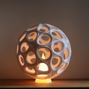 Pentagonal Hexecontahedron 3D Printed Lamp STL | Interlocking Parametric Lamp Design image 5