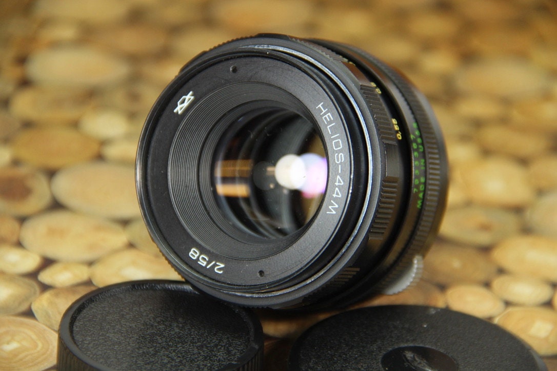 レンズ(単焦点) KMZ Anamorphic Helios 44M 2/58 レンズ(単焦点) KMZ Anamorphic Helios 44M 2/58 Amazon.co.jp