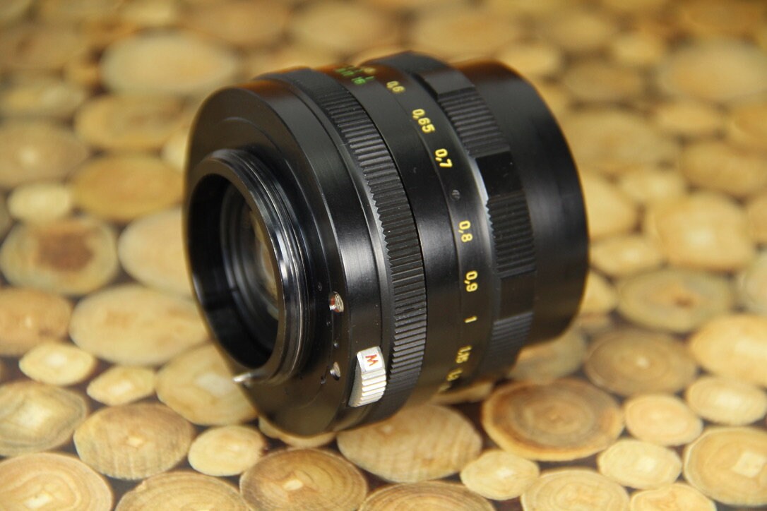 レンズ(単焦点) KMZ Anamorphic Helios 44M 2/58 レンズ(単焦点) KMZ Anamorphic Helios 44M 2/58 Amazon.co.jp
