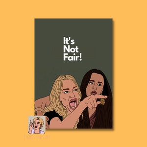 以下が含まれることがあります： 金髪と茶髪の2人の女性が互いに指を指して「不公平だ！」と叫んでいるデジタルイラスト