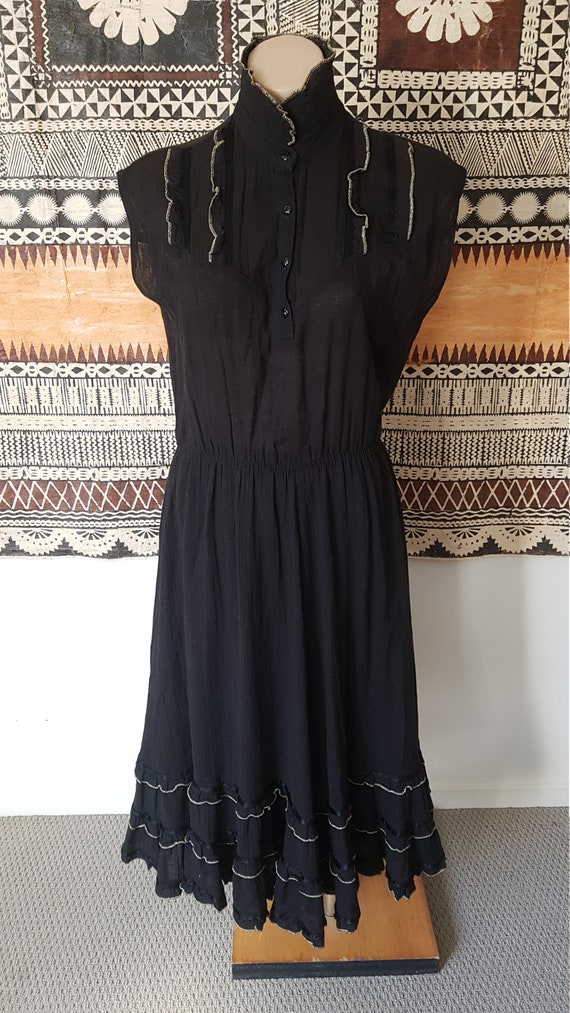 Country/Disco 70s Dress