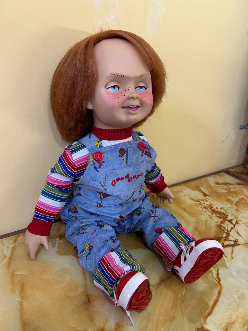 Chucky CP3 Pluche Body - Good Guys 1:1 prop afbeelding 2