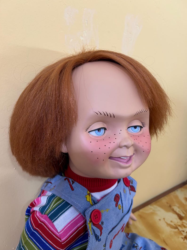 Chucky CP3 Pluche Body - Good Guys 1:1 prop afbeelding 6