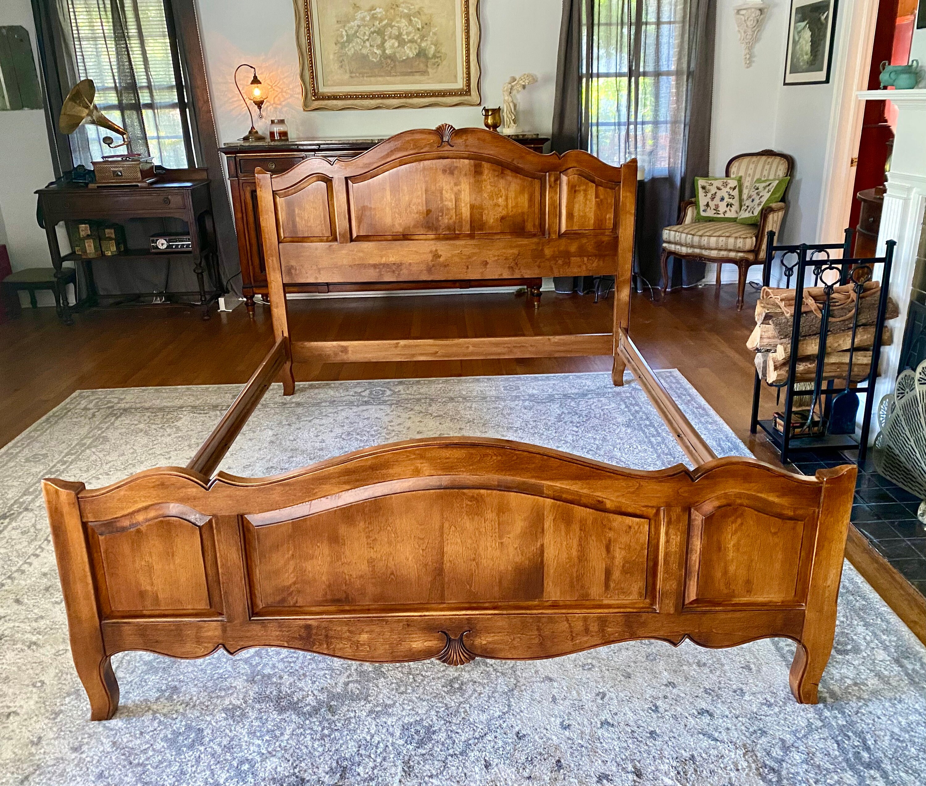 Antique Pine Bed Frames | peacecommission.kdsg.gov.ng