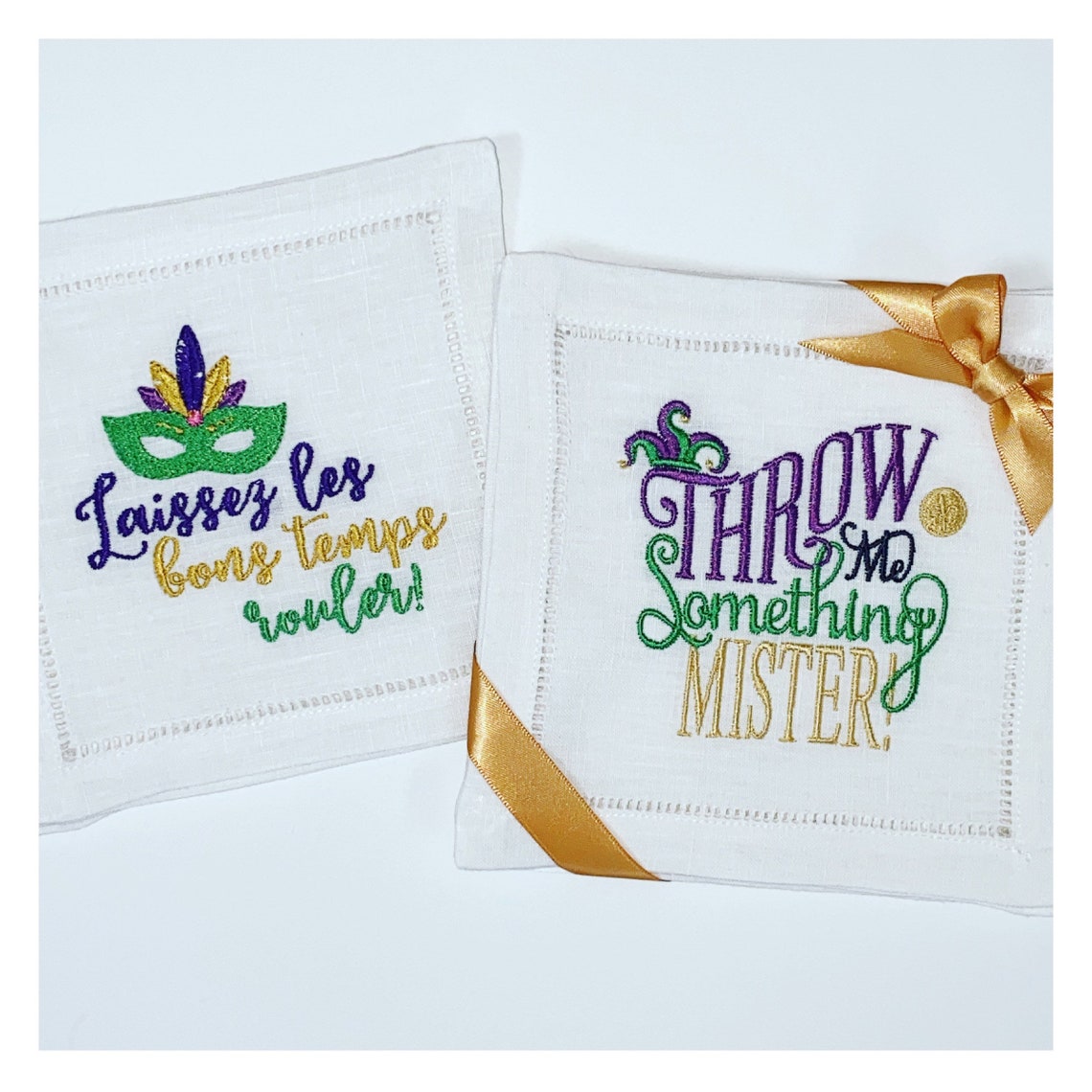 Mardi Gras cocktail Napkins throw me something mister Etsy
