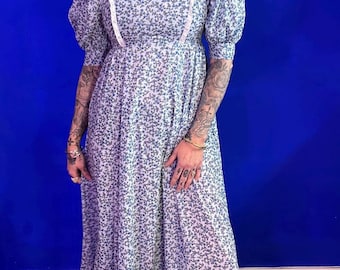 Vintage 1970s Size Small Blue Floral Cotton Prairie Dress.