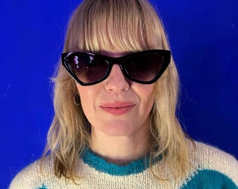 Gafas de sol vintage con forma de ojo de gato angular - Negras