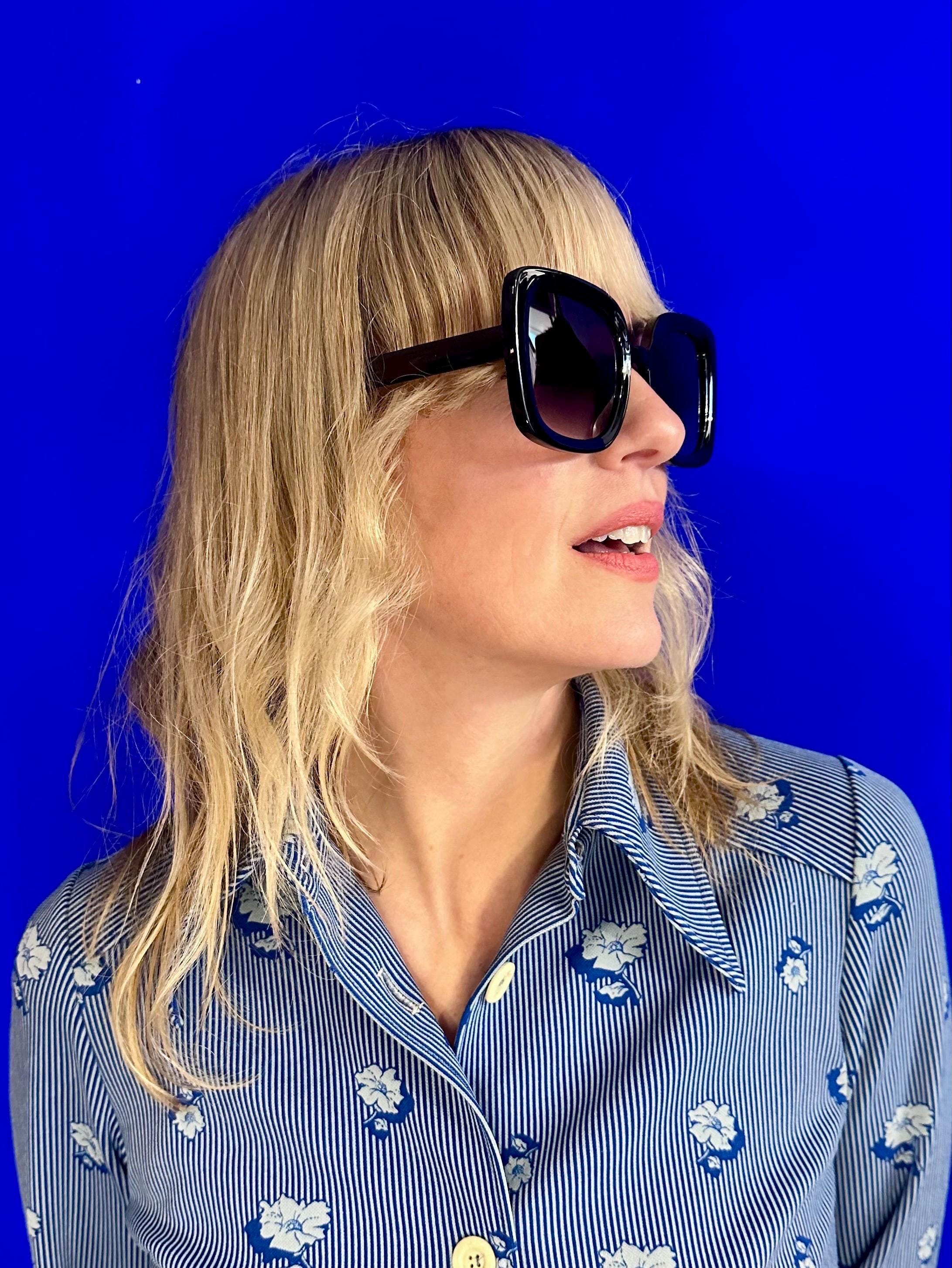 Retro Oversized 70 display picture 3