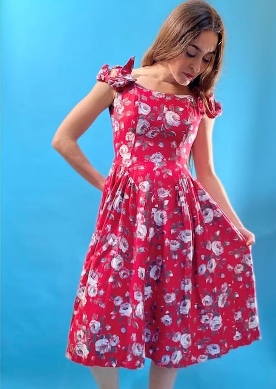 vintage revival 1960s floral - Gem