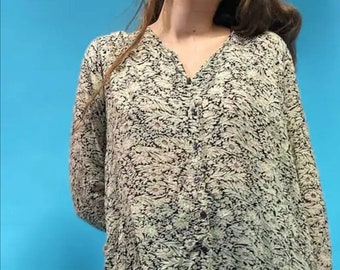 Floral Printed Crepe 80s Blouse.