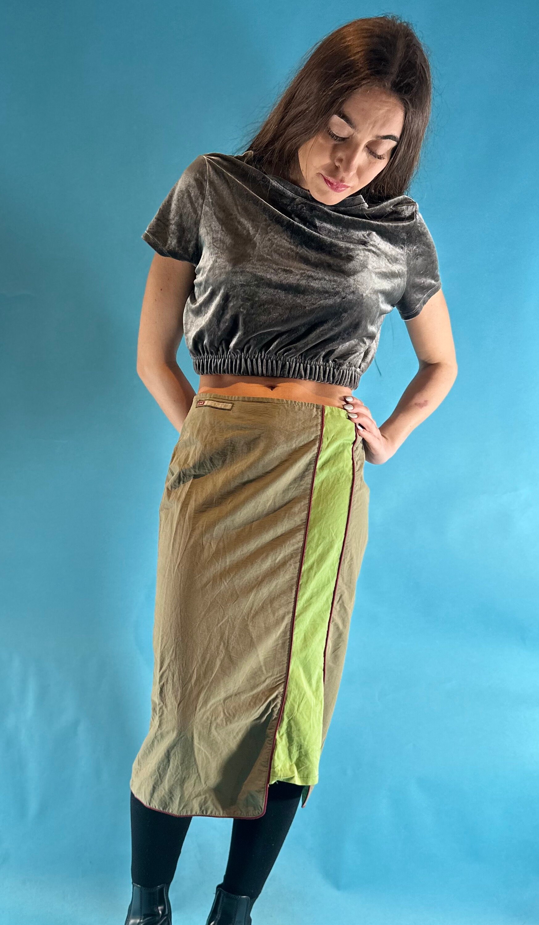 【archive】Vintage Cargo Rap Skirt Y2K Vintage Y2K Cool Distressed Cargo Skirt in Coffee Brown