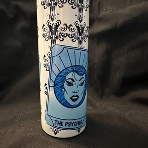 Vaso de 593 ml con carta de tarot embrujada: taza de viaje gótica de acero inoxidable, taza de café de bruja, bebida ocultista, regalo espeluznante para amantes del tarot.