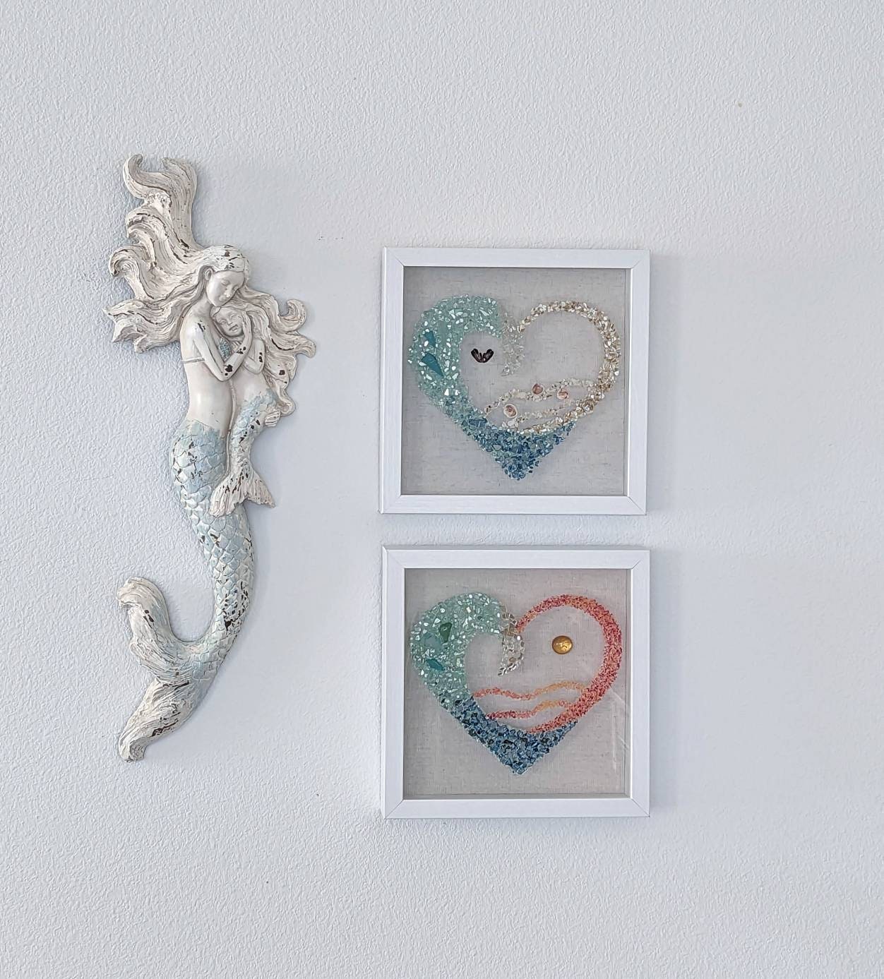 宝物♡Sea glass art Green Glitter Chameleon Sea Custom Glass Art, Unique Framed