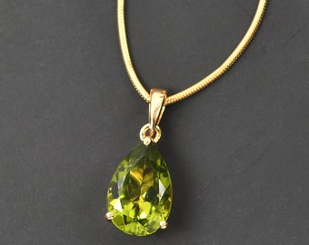 Echter Peridot Anhänger, Solitär Anhänger, August Birthstone Halskette, 925 Sterling Silber, Peridot Goldkette, Geschenk für sie