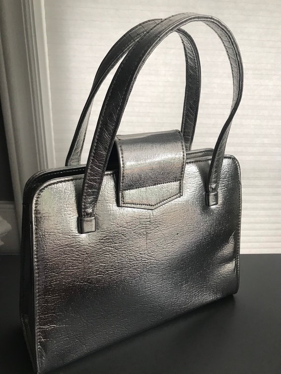 Vintage silver “foil look” 1960s handbag - image 2