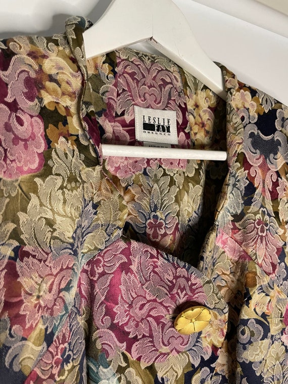 Vtg. Leslie Fay Floral Blazer SZ 8 - image 2