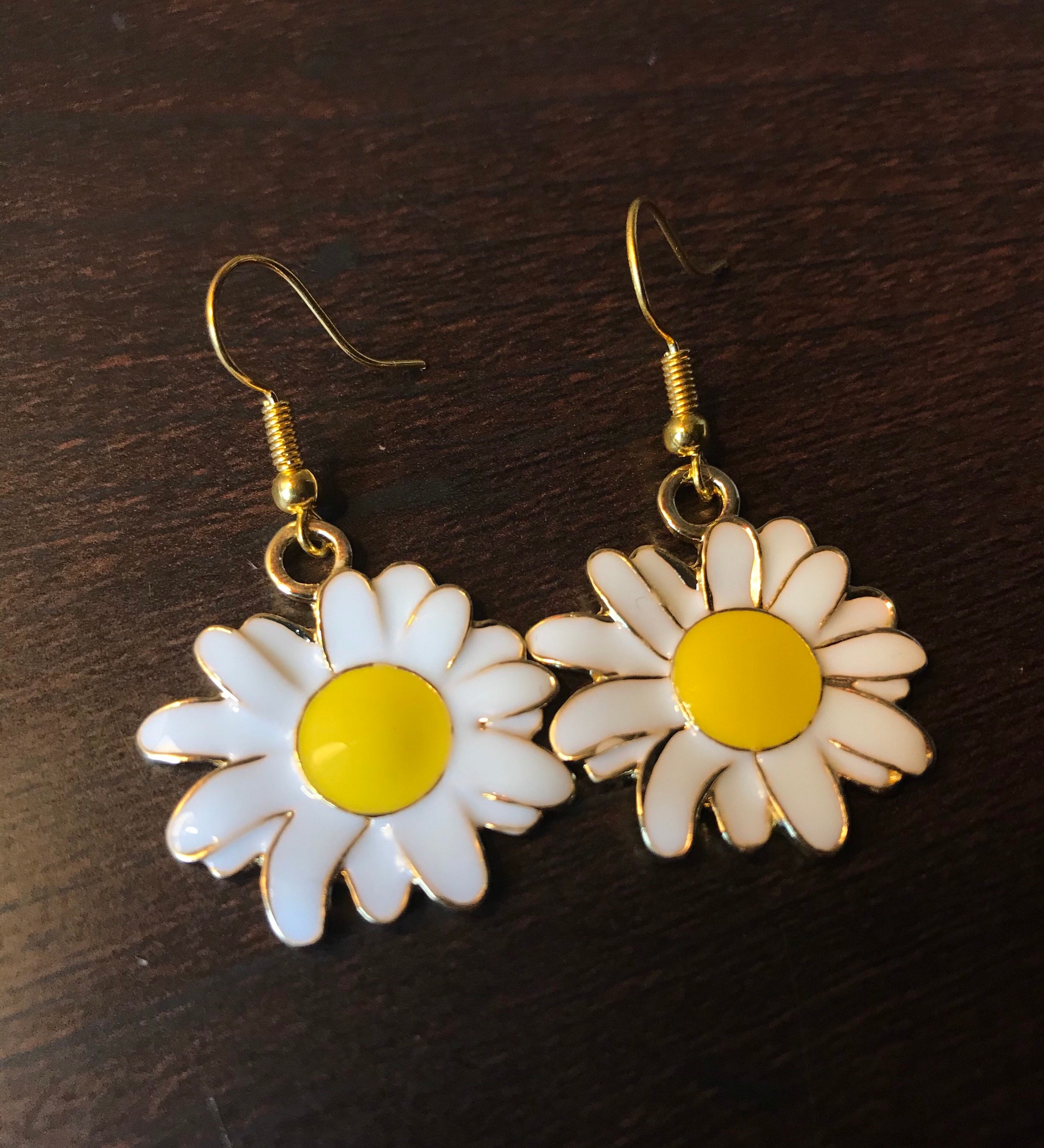 Daisy Flower Earrings Comprar 2 obtener 30 de descuento Etsy