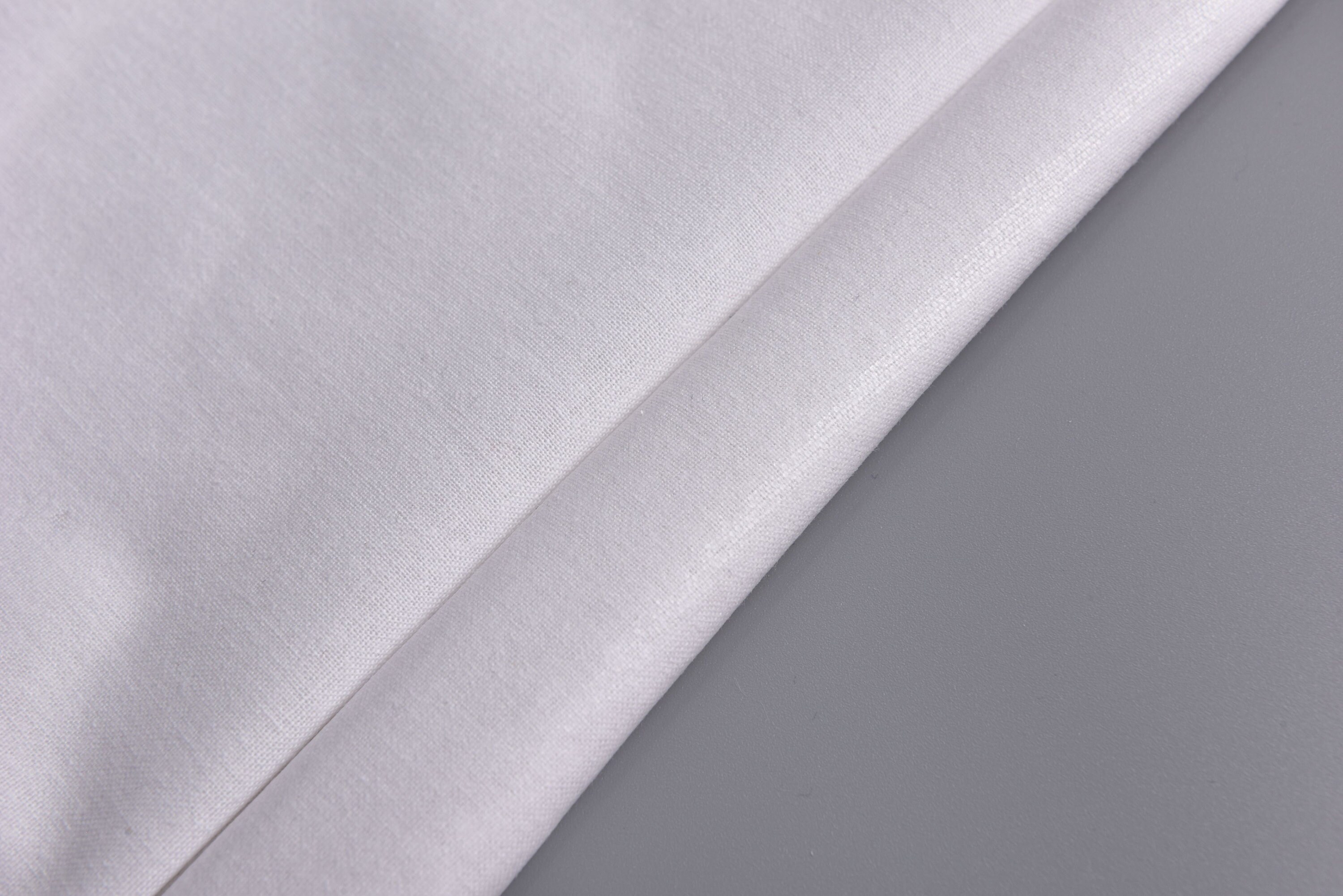 Iron on Fusible Interfacing BLACK HEAVY WEIGHT Fabric 100cm Wide per Metre  