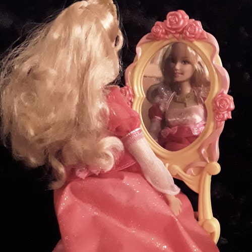 Holiday Barbie 2008--20th Anniversary Barbie - Etsy 日本