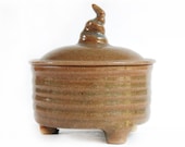Miss Willa Vintage Planter
