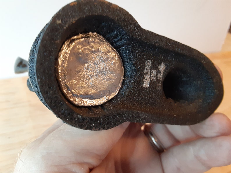 Corporate seal stamper