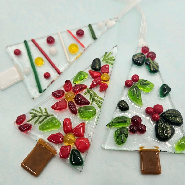 Christmas Tree Kit Decorations DIY Fused Glass Kit Holly Poinsettia