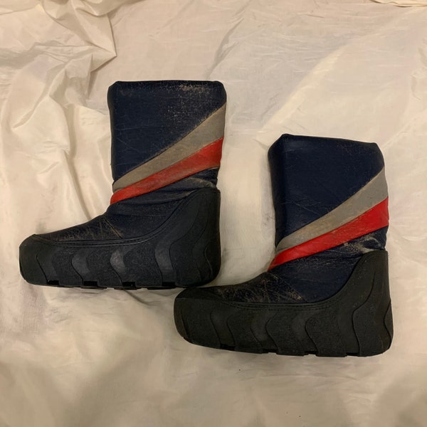 Men 7-8 Vintage 70s 80s Moon Boots blue vinyl retro grey and red stripes warm winter boots