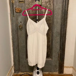 Vintage 60s 70s Aristocrat by Superior vestido slip blanco de doble capa con detalle de encaje Under Dress Slip Skirt Extender sz 34 NWOT