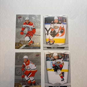 Anaheim Ducks o-pee-chee 2024-25 & obere Deck Rookies Kartenpaket