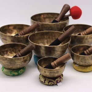 7 Accurate  Notes Handmade Set of seven Singing Bowl From Nepal- Chakra Healing Singing Bowl-Tibetan Singing Bowl