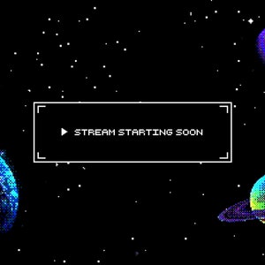Könnte beinhalten: Ein pixeliertes Bild einer Weltraumszene mit einem blauen Planeten, einem lila Planeten, einem Kometen und einem weißen Rechteck mit dem Text "STREAM STARTING SOON" in Schwarz.
