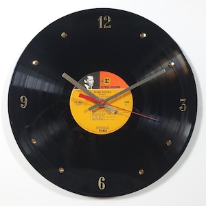 Frank Sinatra Record Clock (My Way) - created using the authentic Frank Sinatra 12” vinyl record.