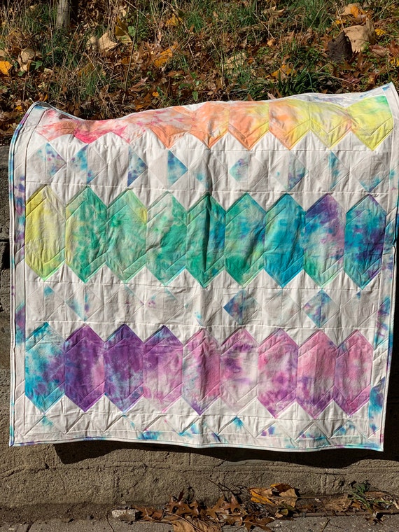 Handmade Throw Sized Tie Dye Quilt Etsy