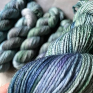 Extra-fine merino yarn, hand-dyed, NORTH SEA image 3