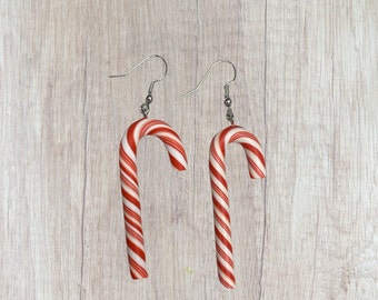 Candy Cane Earrings / Christmas Earrings / Women's Earrings / polymer clay Jewelry / Dangle Earrings / Women's Gift / Holiday earrings