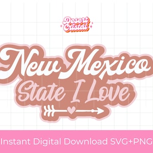 Peut inclure: Un design graphique rose et brun avec le texte "New Mexico State I Love" en lettres blanches. Une flèche avec un cœur se trouve sous le texte.