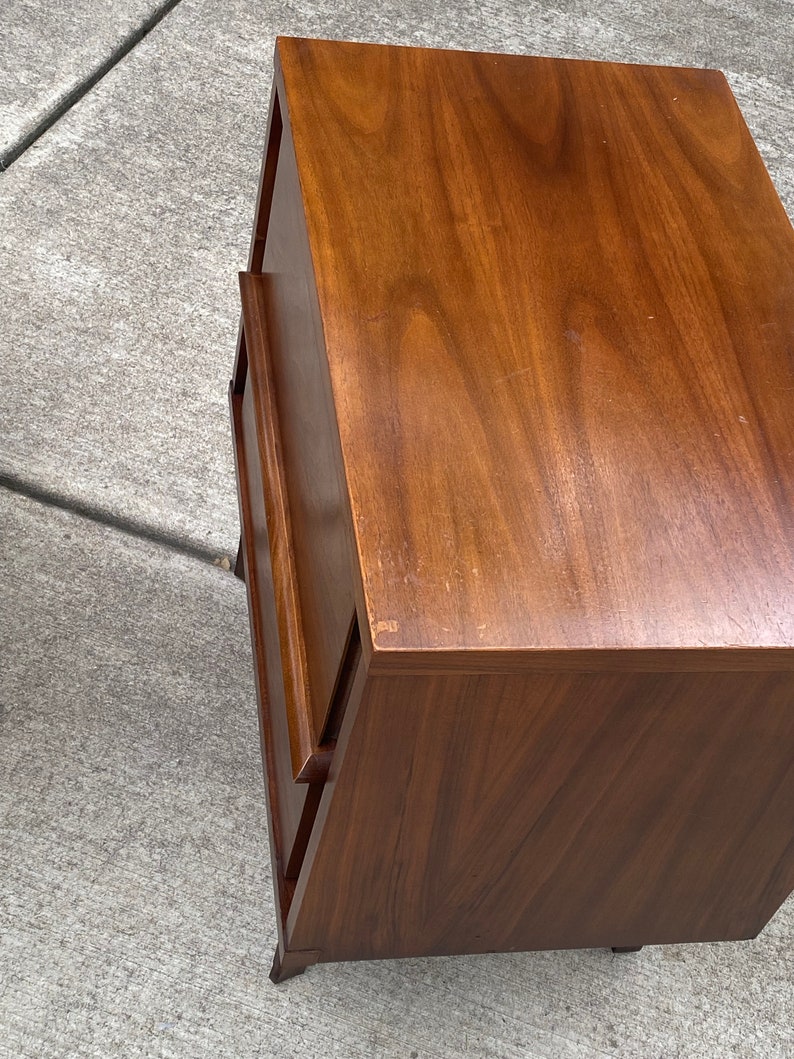 Kent Coffey Predicta Nightstands image 10