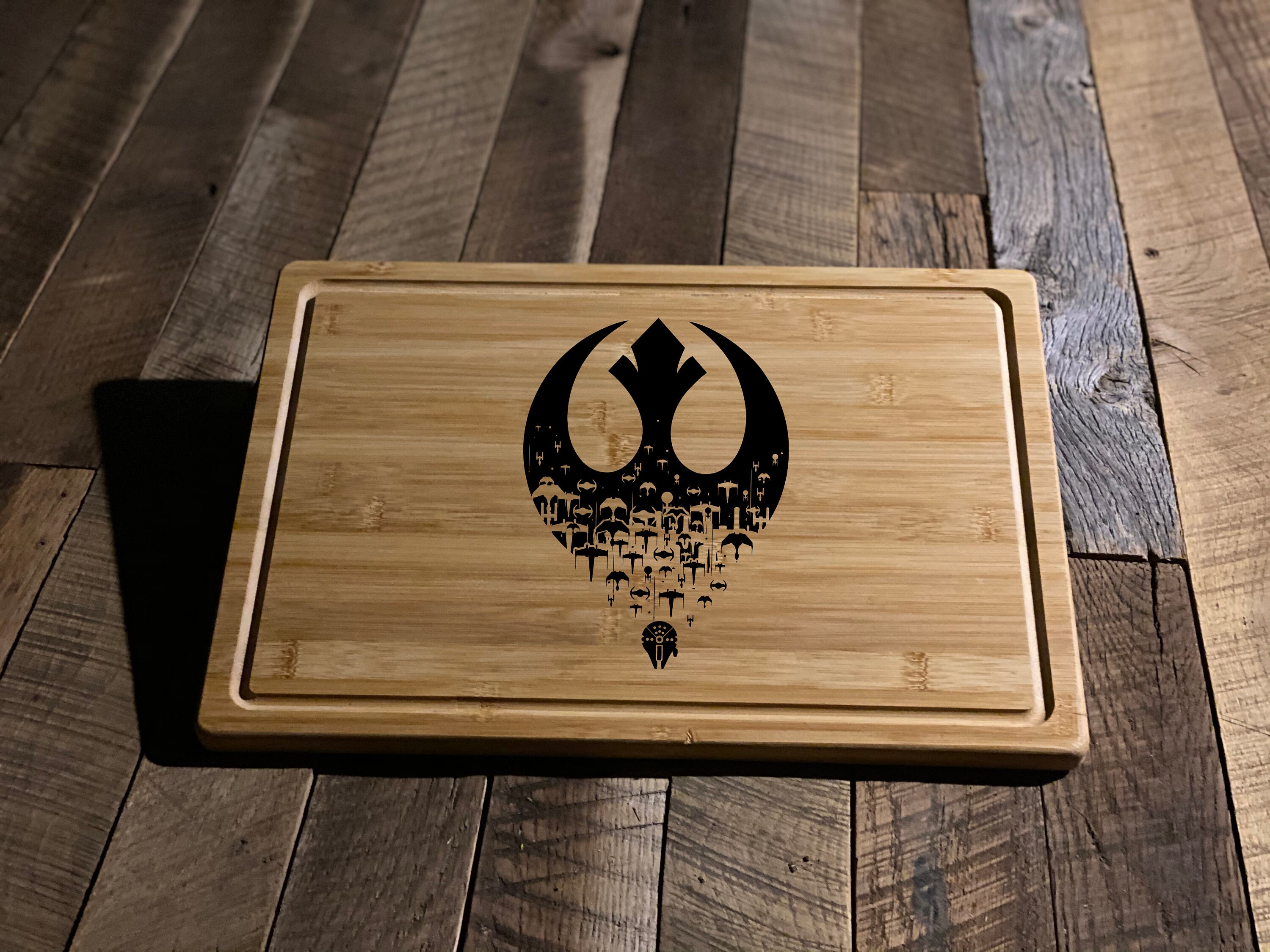 Spaceship Cutting Boards : Star Wars Wood Cutting Boards