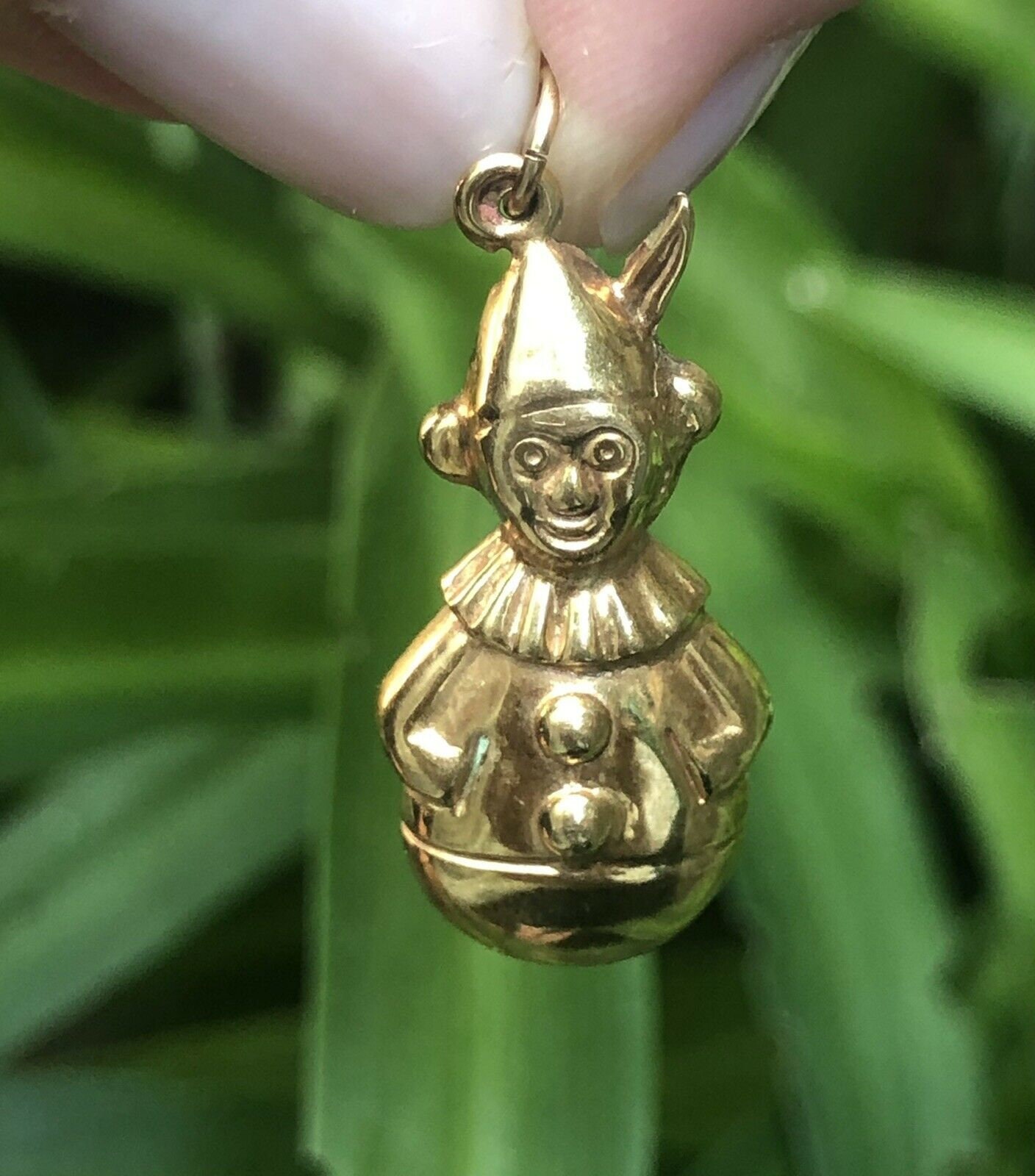 retro style Under the street lamp of clown alloy charm pendant retro style Under the street lamp of clown alloy charm pendant