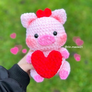 Crochet Pattern - Susu the Valentine Pig